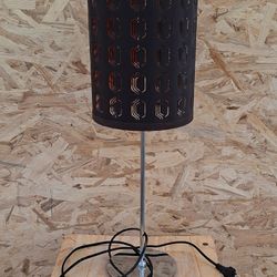 Lampe sur pied