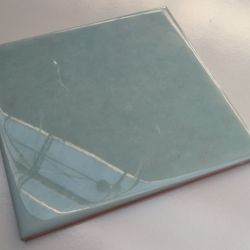 Carrelage, émaillé bleu gris