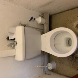 Cuvette WC sur pied