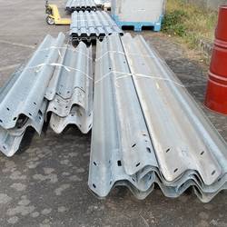 Resource réemploi glissière de sécurité métallique