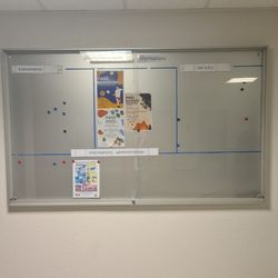 Panneaux d'affichage magnétiques
