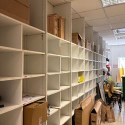 Bibliothèque toute hauteur